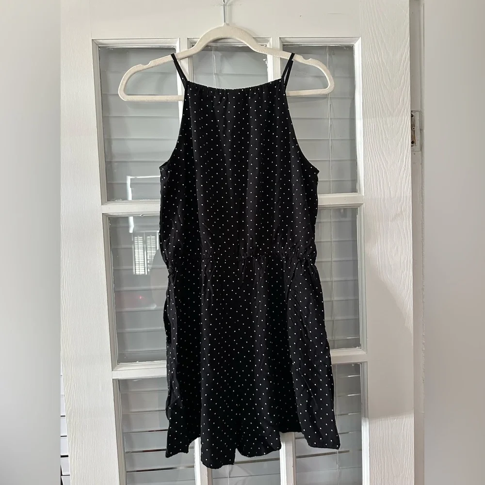 Old Navy Women’s M Black White Polka Dot Sleeveless Romper